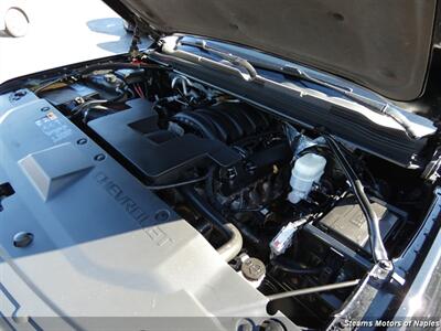 2015 Chevrolet Suburban LTZ   - Photo 7 - Naples, FL 34104