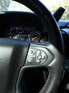 2015 Chevrolet Suburban LTZ   - Photo 28 - Naples, FL 34104