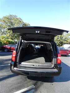 2015 Chevrolet Suburban LTZ   - Photo 13 - Naples, FL 34104