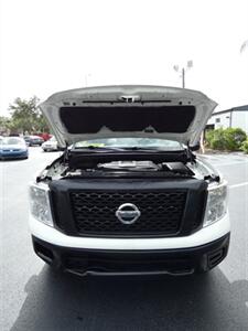 2017 Nissan Titan S   - Photo 6 - Naples, FL 34104