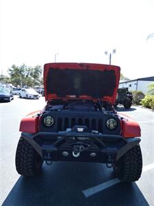 2015 Jeep Wrangler Rubicon   - Photo 6 - Naples, FL 34104