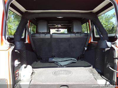 2015 Jeep Wrangler Rubicon   - Photo 15 - Naples, FL 34104