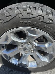 2020 RAM 1500 Lone Star   - Photo 12 - Stuarts Draft, VA 24477