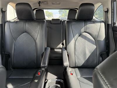 2020 Toyota Highlander Platinum   - Photo 22 - Stuarts Draft, VA 24477