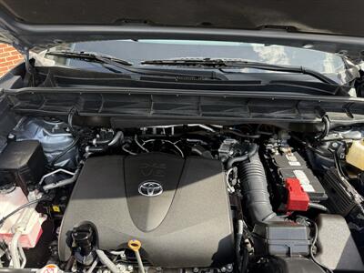 2020 Toyota Highlander Platinum   - Photo 29 - Stuarts Draft, VA 24477
