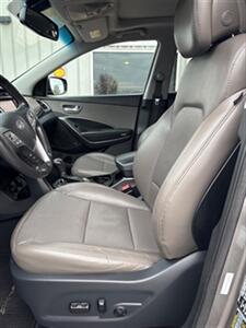 2014 Hyundai SANTA FE Sport 2.4L   - Photo 17 - Stuarts Draft, VA 24477