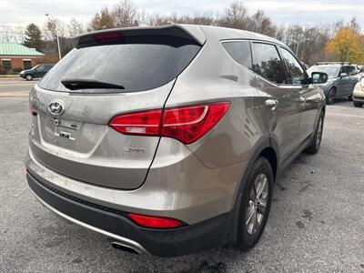 2014 Hyundai SANTA FE Sport 2.4L   - Photo 10 - Stuarts Draft, VA 24477