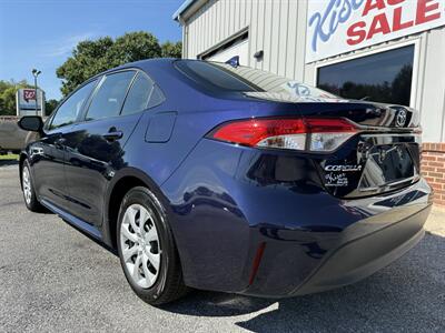 2023 Toyota Corolla LE - Photo 10 - Stuarts Draft, VA 24477