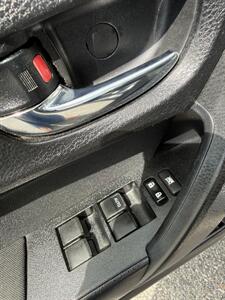 2018 Toyota Corolla LE   - Photo 16 - Stuarts Draft, VA 24477