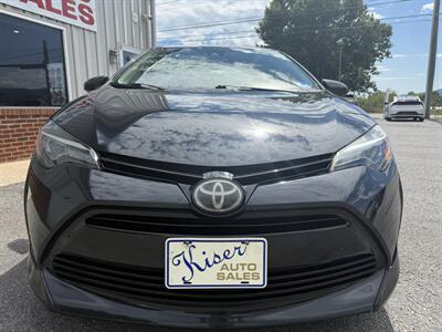 2018 Toyota Corolla LE   - Photo 3 - Stuarts Draft, VA 24477
