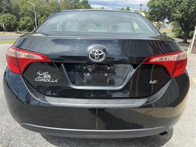 2018 Toyota Corolla LE   - Photo 8 - Stuarts Draft, VA 24477