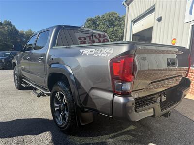 2019 Toyota Tacoma TRD SPORT - Photo 9 - Stuarts Draft, VA 24477