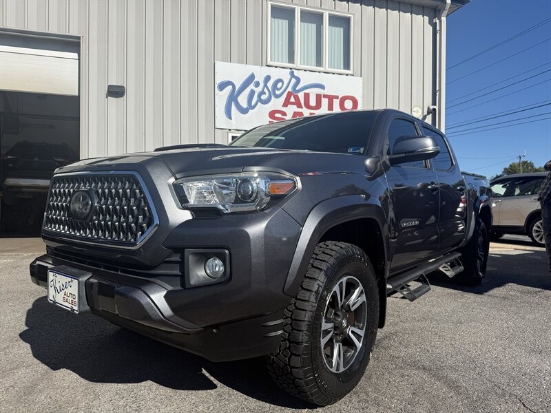2019 Toyota Tacoma TRD SPORT   - Photo 1 - Stuarts Draft, VA 24477