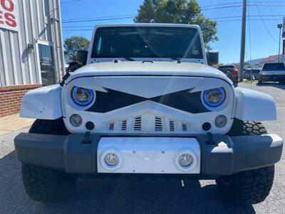 2016 Jeep Wrangler Sahara   - Photo 4 - Stuarts Draft, VA 24477