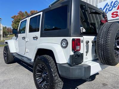 2016 Jeep Wrangler Sahara   - Photo 11 - Stuarts Draft, VA 24477