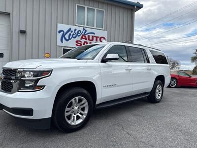 2020 Chevrolet Suburban LT   - Photo 2 - Stuarts Draft, VA 24477