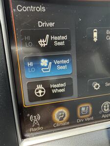 2017 Jeep Grand Cherokee Summit   - Photo 22 - Stuarts Draft, VA 24477