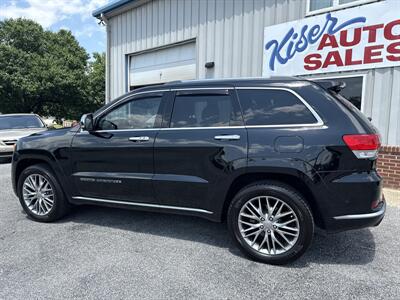 2017 Jeep Grand Cherokee Summit   - Photo 10 - Stuarts Draft, VA 24477