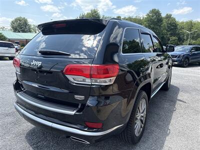 2017 Jeep Grand Cherokee Summit   - Photo 7 - Stuarts Draft, VA 24477