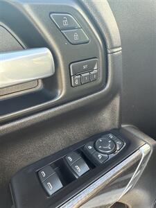 2019 Chevrolet Silverado 1500 LTZ   - Photo 16 - Stuarts Draft, VA 24477