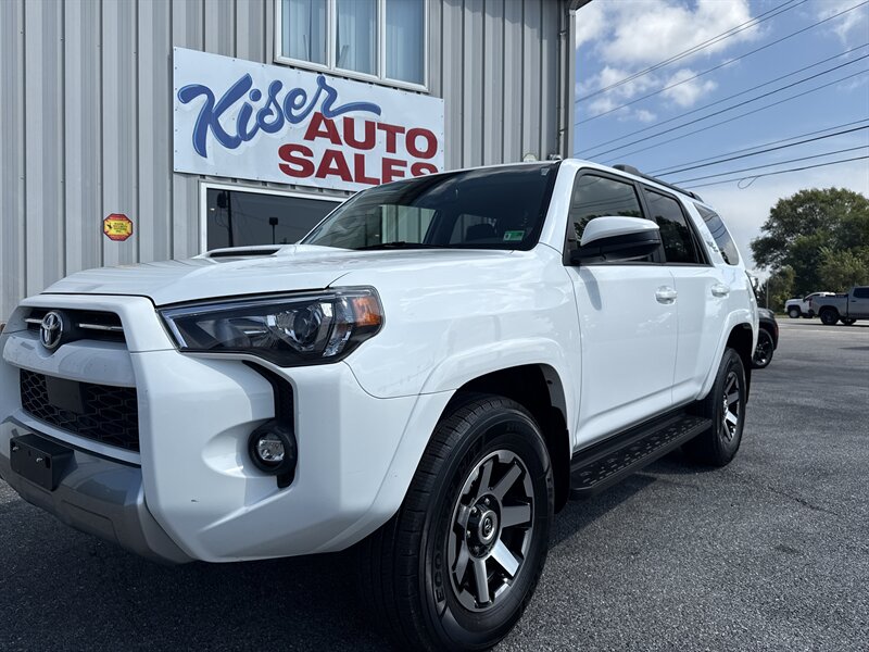 2024 Toyota 4Runner TRD Off-Road