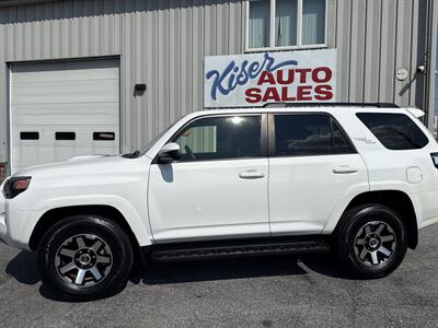 2024 Toyota 4Runner TRD Off-Road   - Photo 9 - Stuarts Draft, VA 24477