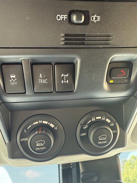 2024 Toyota 4Runner TRD Off-Road photo 19