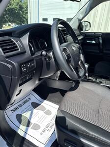 2024 Toyota 4Runner TRD Off-Road   - Photo 12 - Stuarts Draft, VA 24477