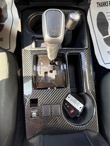 2024 Toyota 4Runner TRD Off-Road   - Photo 19 - Stuarts Draft, VA 24477