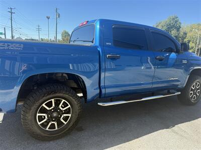 2016 Toyota Tundra SR5 - Photo 8 - Stuarts Draft, VA 24477