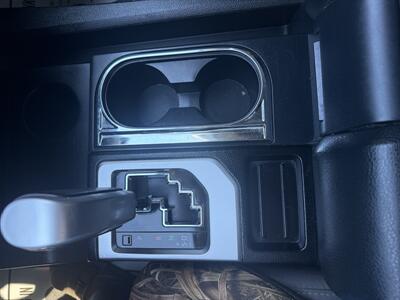 2016 Toyota Tundra SR5 - Photo 23 - Stuarts Draft, VA 24477
