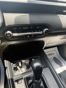 2024 Mazda CX-50 2.5 S Select   - Photo 21 - Stuarts Draft, VA 24477