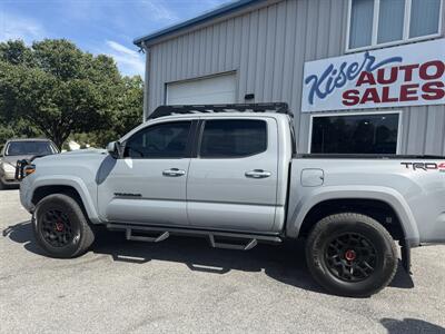 2021 Toyota Tacoma TRD Sport - Photo 12 - Stuarts Draft, VA 24477