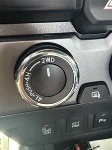 2021 Toyota Tacoma TRD Sport - Photo 27 - Stuarts Draft, VA 24477