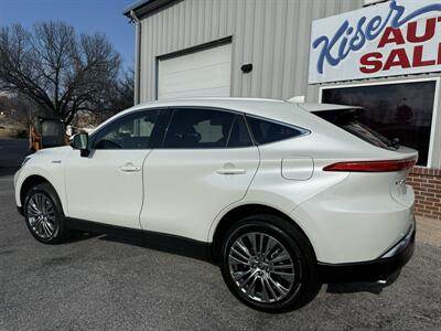 2021 Toyota Venza XLE   - Photo 11 - Stuarts Draft, VA 24477