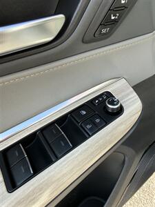 2021 Toyota Venza XLE   - Photo 16 - Stuarts Draft, VA 24477