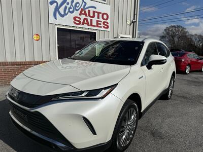 2021 Toyota Venza XLE   - Photo 4 - Stuarts Draft, VA 24477