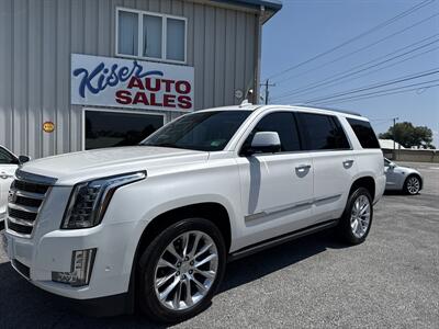2018 Cadillac Escalade Premium Luxury   - Photo 11 - Stuarts Draft, VA 24477