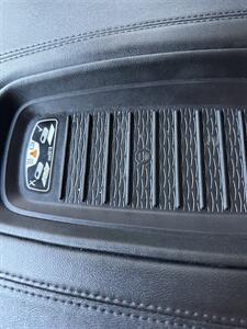 2018 Cadillac Escalade Premium Luxury   - Photo 25 - Stuarts Draft, VA 24477