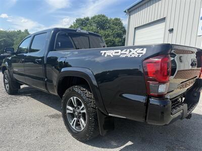 2018 Toyota Tacoma TRD Sport - Photo 10 - Stuarts Draft, VA 24477