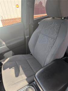 2018 Toyota Tacoma TRD Sport - Photo 27 - Stuarts Draft, VA 24477