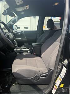 2018 Toyota Tacoma TRD Sport - Photo 16 - Stuarts Draft, VA 24477