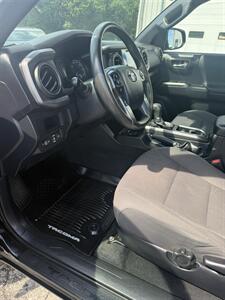 2018 Toyota Tacoma TRD Sport - Photo 17 - Stuarts Draft, VA 24477