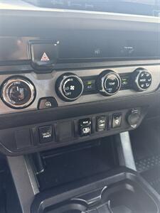 2018 Toyota Tacoma TRD Sport - Photo 21 - Stuarts Draft, VA 24477