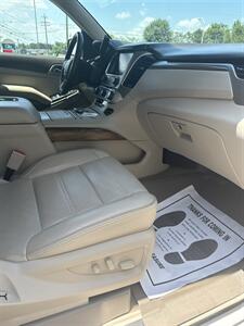 2020 GMC Yukon Denali   - Photo 35 - Stuarts Draft, VA 24477