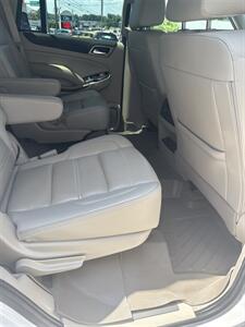 2020 GMC Yukon Denali   - Photo 34 - Stuarts Draft, VA 24477