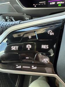 2022 Volkswagen Tiguan SE R-Line Black 4Motion   - Photo 23 - Stuarts Draft, VA 24477