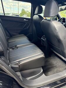 2022 Volkswagen Tiguan SE R-Line Black 4Motion   - Photo 28 - Stuarts Draft, VA 24477