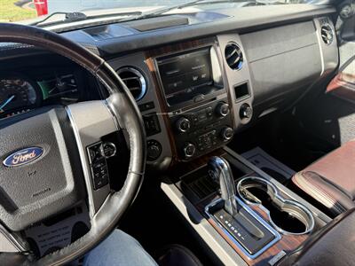 2015 Ford Expedition Platinum Max   - Photo 20 - Stuarts Draft, VA 24477