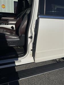 2015 Ford Expedition Platinum Max   - Photo 16 - Stuarts Draft, VA 24477
